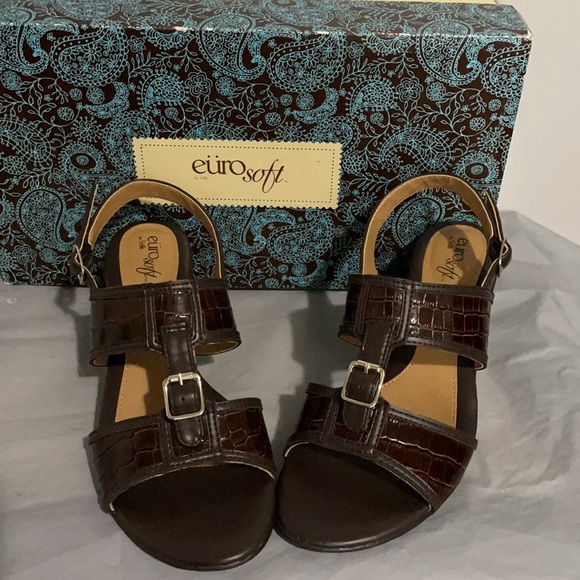 Women’s sandals - Picture 3 of 5